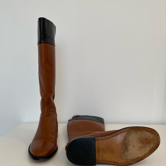 SOLD Authentic Chanel riding boots - Picture 6 of 7